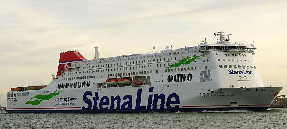 Stena Britannica at Nieuwe Waterweg, 16.11.2016